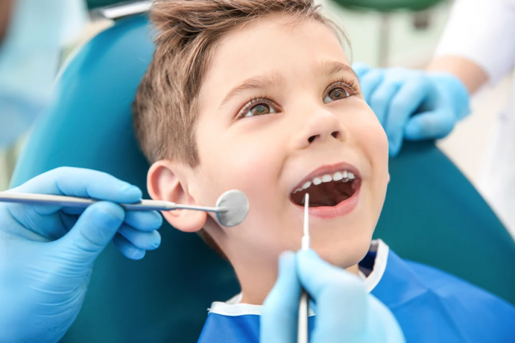 dentiste enfant soins paris Dentiste pour enfant Dentistes et ophtalmologue à Saint-Ouen-sur-Seine